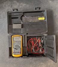 Fluke 88v Automotive Multimeter With Case And Leads