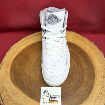 Nike Air Jordan 2 Retro 