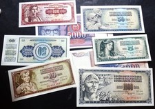 YUGOSLAVIA  DINARS       8  BANKNOTES.     UNC