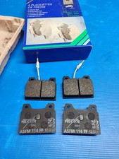 Plaquette de frein Peugeot 604