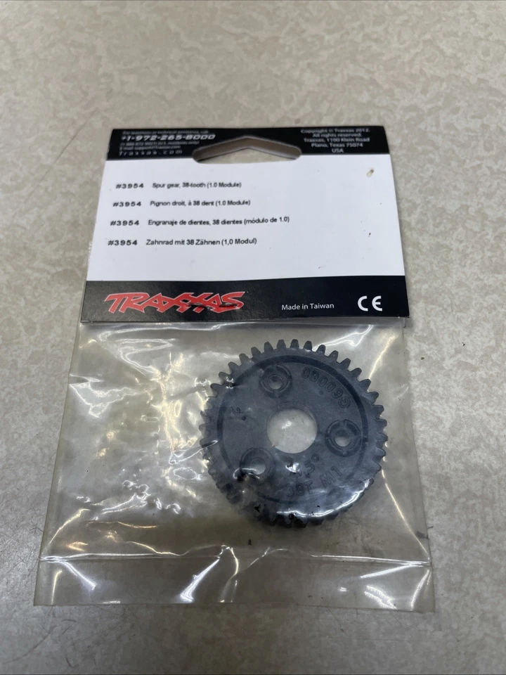 Traxxas Revo 2.5 & 3.3 38-Tooth Spur Gear - 3954 - Image 2 of 2