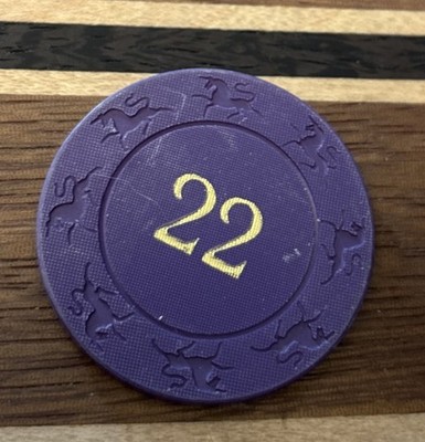 Vintage Unidentified Casino 22 Roulette Poker Gaming Chip