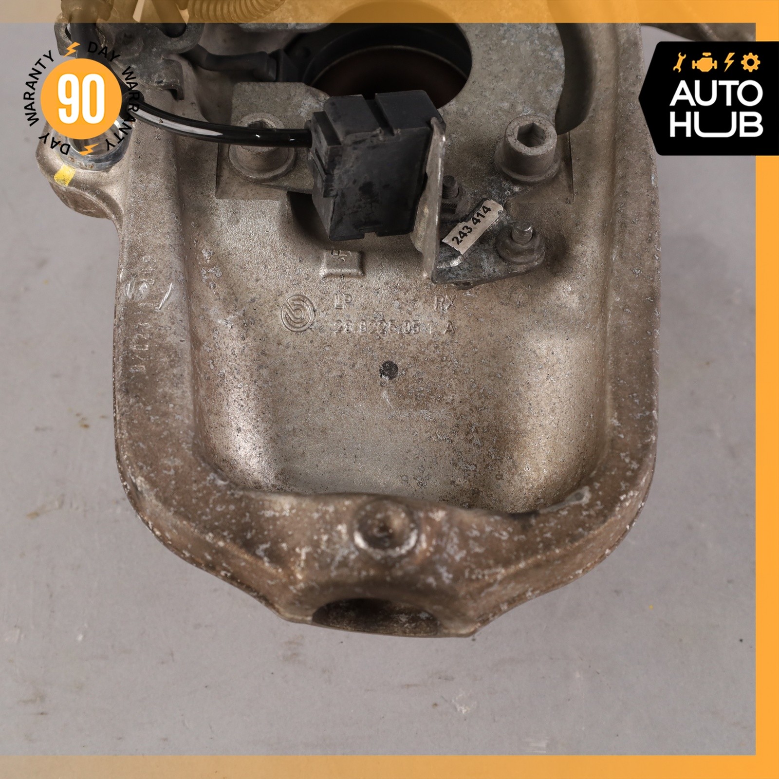 Maserati Quattroporte 2003-2010 Front Left Steering knuckle