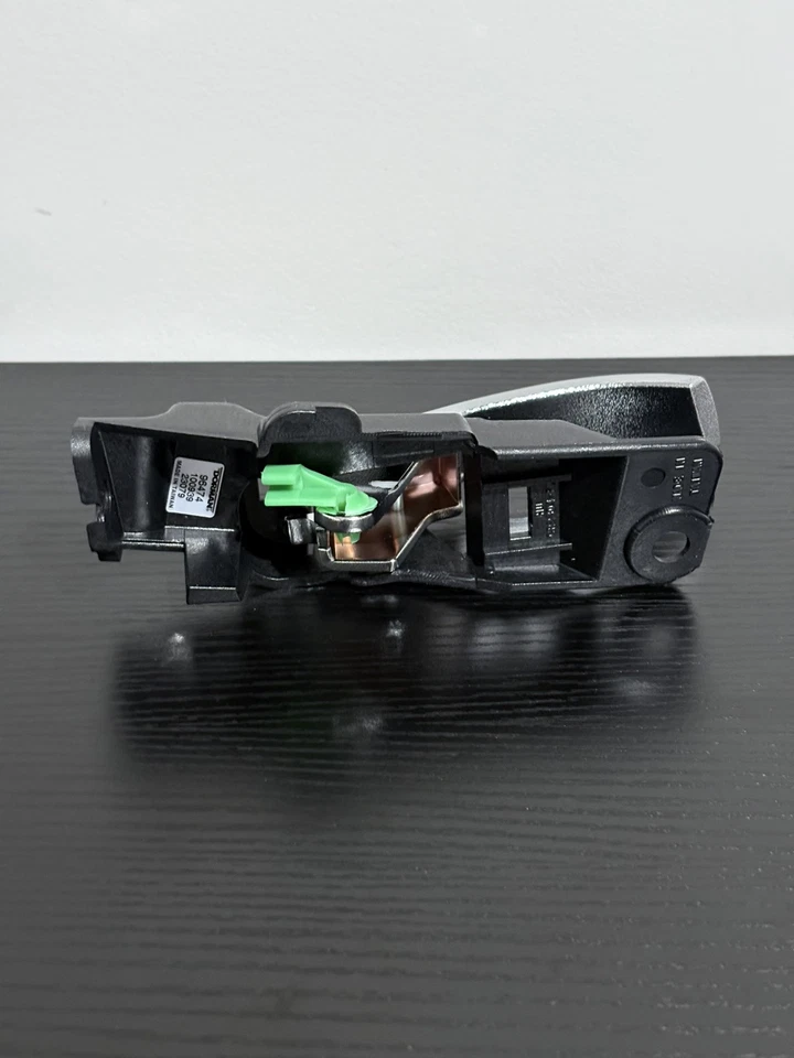 Manija de puerta interior delantera izquierda Dorman 96474 para Dodge Avenger 2011-2014 Foto 2 de 4