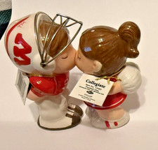 University Of Wisconsin Football Kiss Salt And Proper Shakers, New w/o box