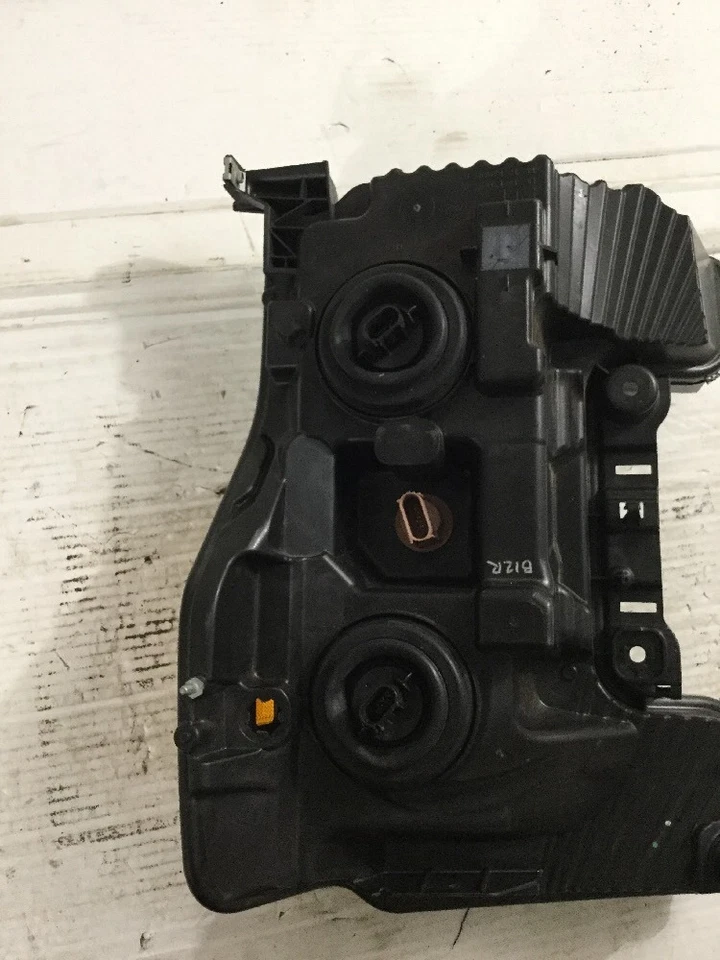 Faro derecho Ford Halo Super Duty F250 F350 2017 fabricante de equipos originales HC3B-13005-A Foto 4 de 4