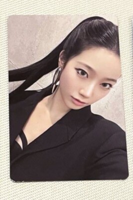 LE SSERAFIM KAZUHA HOT Compact version Official Photocard Photo