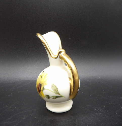 Holly Ross Luanna,Pa Mini Pitcher sunflower hand painted gold rimmed - Picture 2 of 4