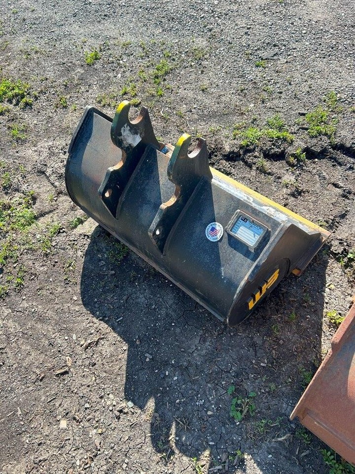 Werk Brau 76MNHD30 30" Grading bucket Fits Kubota U25 U27 Excavator eBay