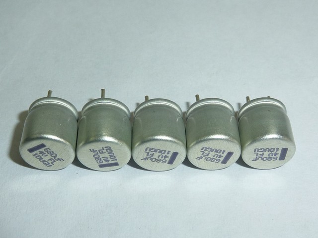 Конденсатор 4v 680uf Конденсатор 4v 680uf