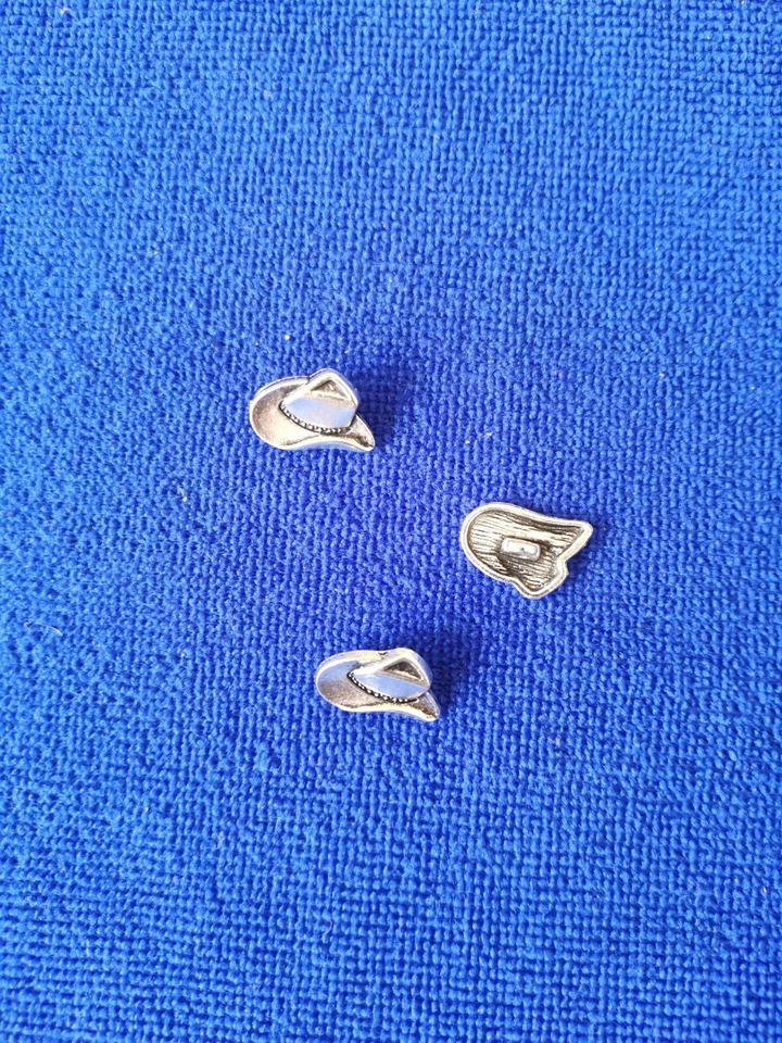 60PCS Tibetan silver Cow Hat button beads FC15351 - Image 2 of 3