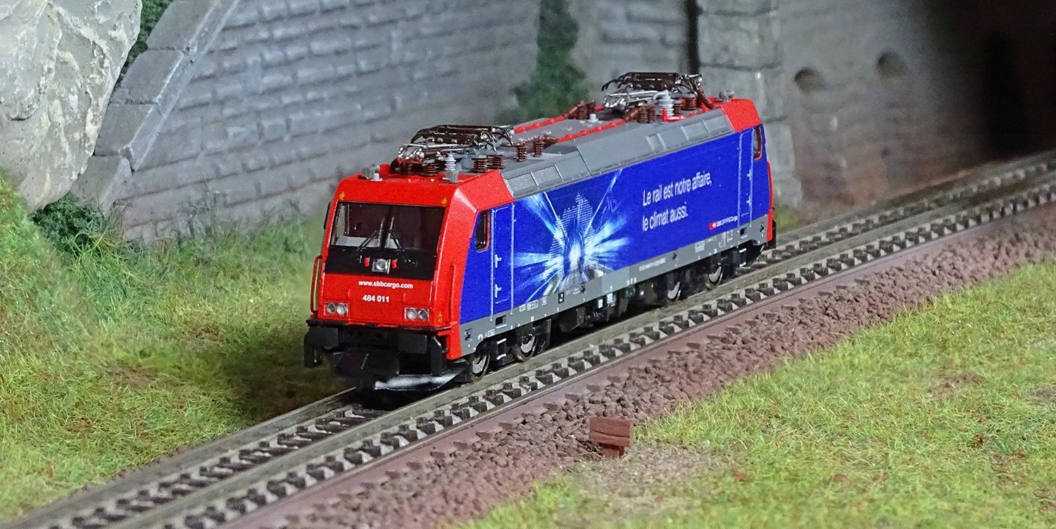 Locomotive CFF Cargo Fleischmann 738811 train électrique échelle N Re 484