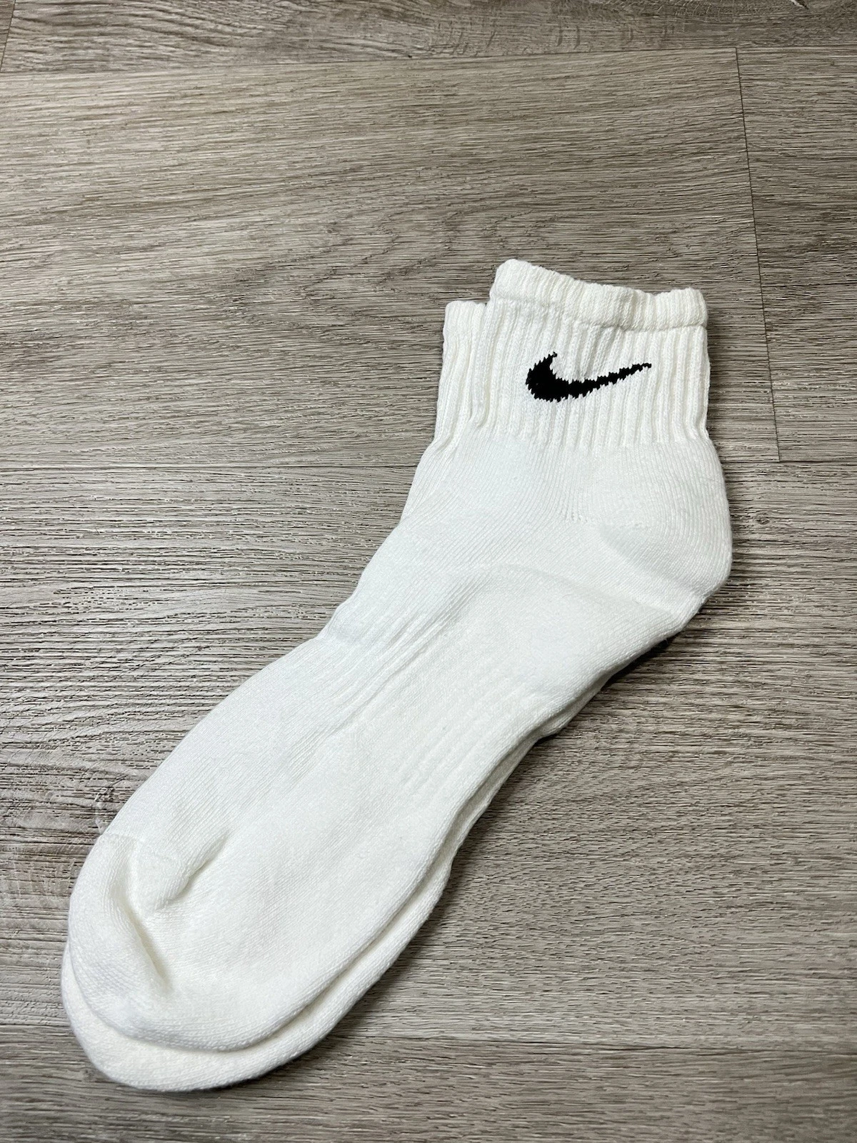 Vintage Nike Swoosh Logo Ankle Socks Size 10-13 White Black Logo Sports 90s USA