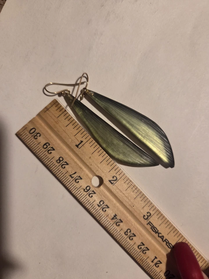 Alexis Bittar 100% Authentic Golden Lucite Spear Earrings 2.375” x .375” VTG - Image 3 of 4