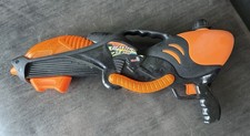 ogromny pistolet wodny Simba Pistolet wodny Blaster XL 560 Rozmiar 54cm Cena nowej: 29,99 €