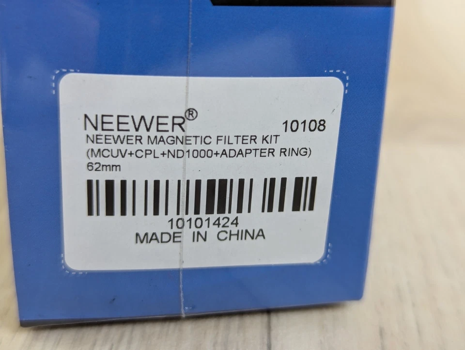 NEEWER 62mm Adapter Ring Magnetic Lens Filter Kit New In Box - Image 4 of 4