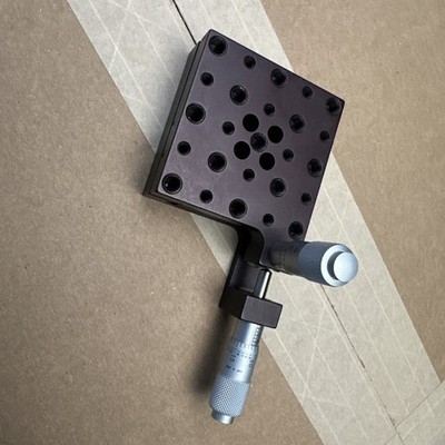 ThorLabs PY003 Pitch and Yaw Accessory Tilt Platform with Micrometers