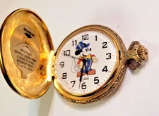 VINTAGE 1980 MICKEY MOUSE & CO COLIBRI LOCOMOTIVE POCKET WATCH, RUNS GREAT