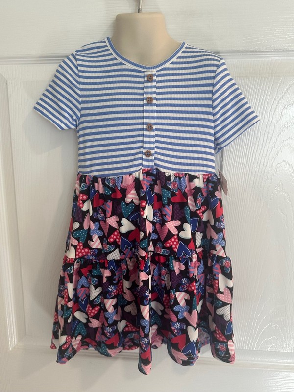 Picapino Girls Size 5 Striped & Heart Short Sleeve Dress  NWT