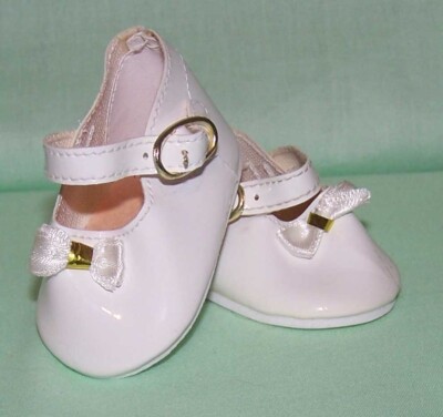 White Mary Jane Shoes for 16'' Saucy Walker 7533W