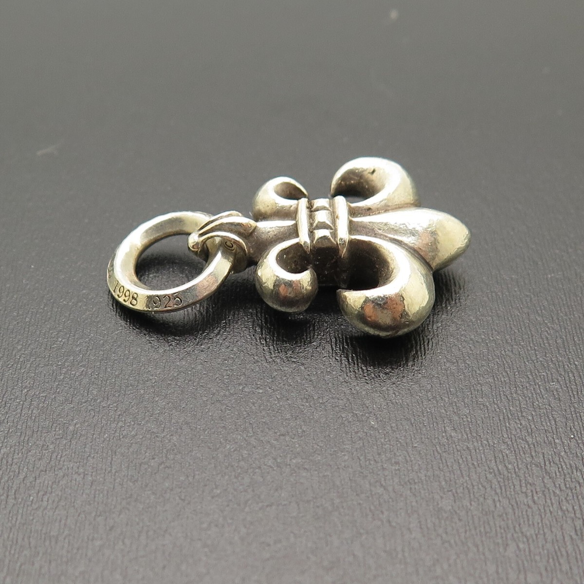 Chrome Hearts 花モチーフマーカー 925シルバー Chrome Hearts 花モチーフマーカー 925シルバー Chrome Hearts 花