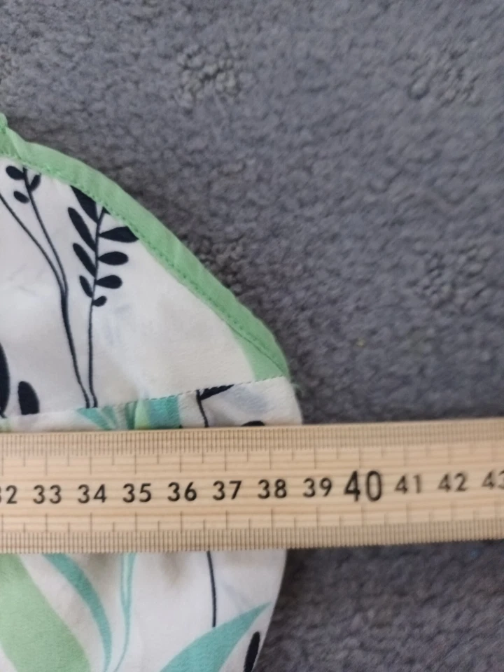 Wish Ladies Silk Fully Lined  Halter Neck Top Size 12(Small Sizing) EUC - image 3 of 4