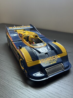 Exoto 1 18 1973 Porsche 917/30 Can-am Mark Donohue Bonus Rollin