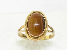 Ring 333 Gelbgold 8Kt Gold ovaler  Tigerauge Cabochon  1970er Jahre