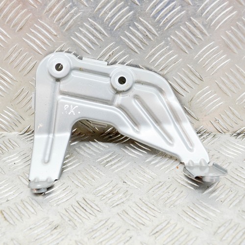 BMW X3 G01 Kotflügelhalter vorne links 7424677 2017