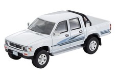 Toyota Hilux 4WD Pickup Double Cab SSR White 91Model year 324645 1/64 LV-N256b