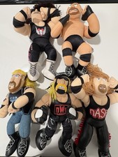 Peluche vintage/raro/conjunto 1998 World Championship Wrestling Brawlers. HOGAN/STING