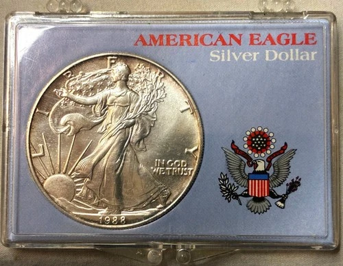 1988 American Silver Eagle Fine Silver Dollar Coin-Uncirculated in Snap Case