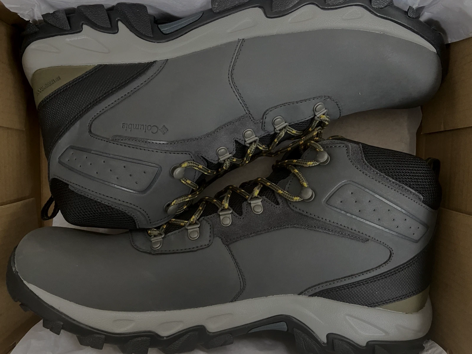 Columbia Newton Ridge Plus II Boots Waterproof Hiking Trail Graphite Black 17 50
Opens in a new wind