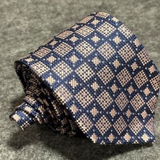 Joseph Abboud Blue And Pink Jacquard Geometric Men’s 100% Silk Tie Made In USA