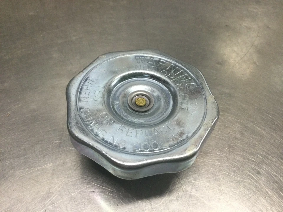 PARTS MASTER RADIATOR CAP 46030 ER-26 R28 t284 - Image 2 of 4