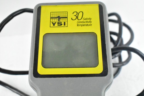 YSI 30/10FT Meter - Picture 6 of 20