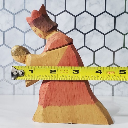 Vintage Ostheimer King Red Wooden Figurine - Picture 9 of 10