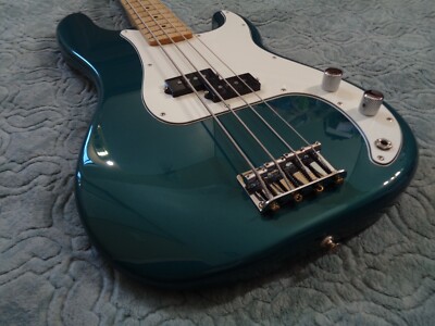 2021 Fender Player 75th Anniversary Precision Bass Maple fingerboard Turquoise 