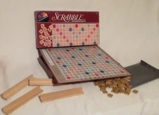Vintage Scrabble 1983 Crossword Game by Selchow & Righter *GUC*