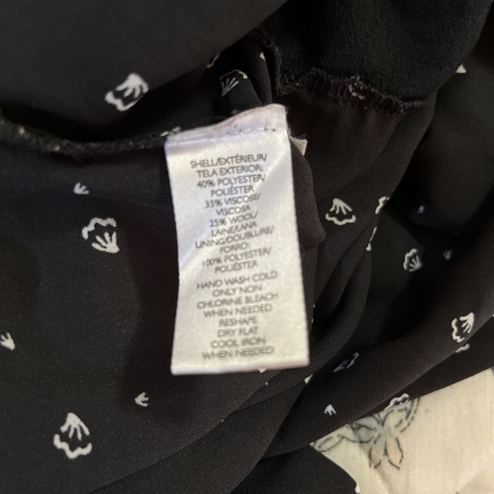 LOFT AnnTaylor Black Sweater Shell Pattern Size S… - image 10