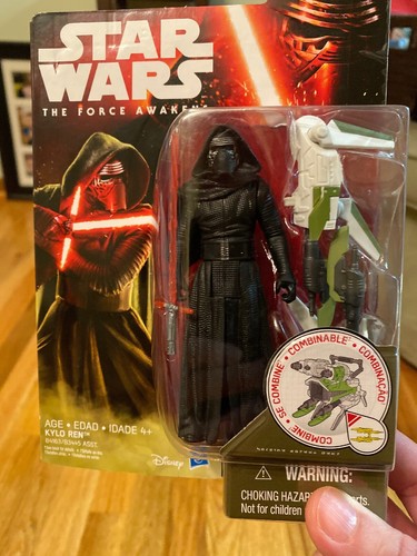 Star Wars TFA Kylo Ren Jungle & Space 3.75" Action Figure NIB - Picture 5 of 5