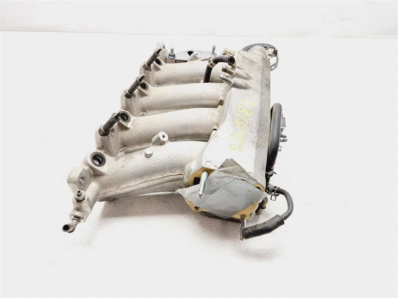 Colector de admisión Honda S2000 2000-2005 2,2 L OEM 17100PCX000 Foto 2 de 4