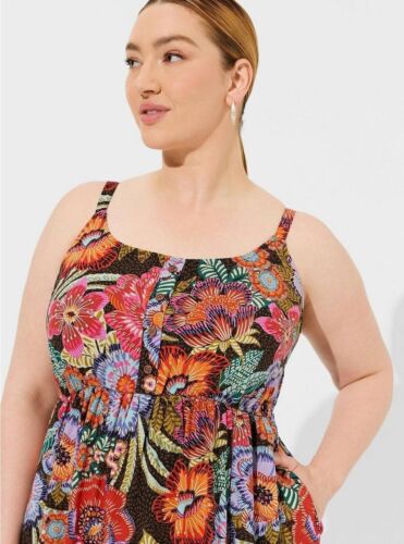 Maxi Vestido Floral Torrid en Niveles Nuevo con Etiquetas 0X - Imagen 3 de 9