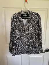 Tommy Bahama Women  s Leopard Print Full Zip Jacket Size S