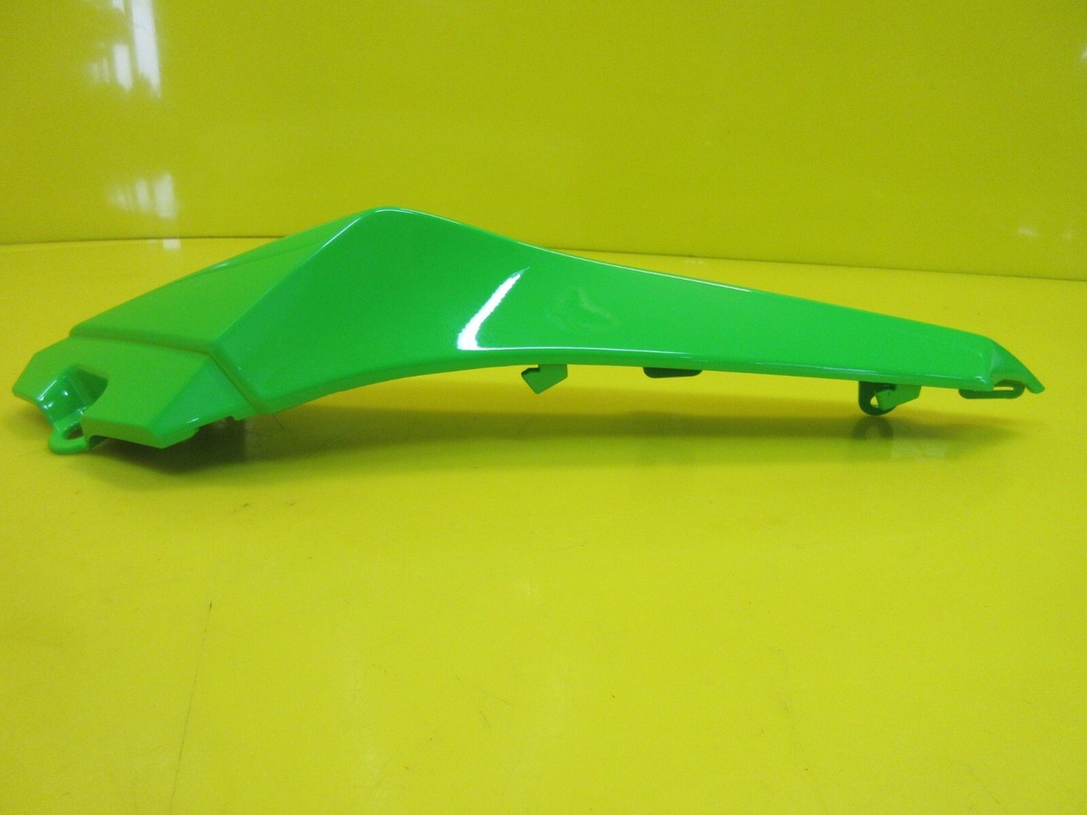 NEW OEM KAWASAKI Z125 PRO KRT Z 125 LEFT LH L SIDE TAIL SEAT COWL