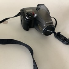 Olympus D-600L Digital Camera With Case, All Original And Mohawk Camera Bag