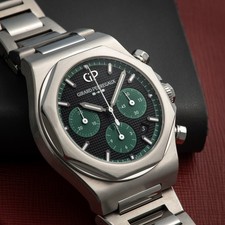 Girard Perregaux Laureato green black chronograph limited edit 81020-11-3254-1GM