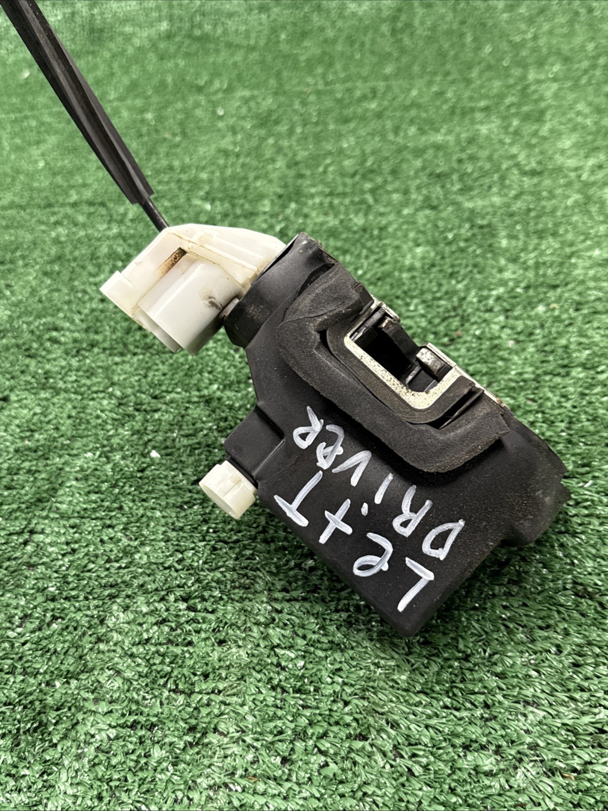 Maserati Quattroporte 2003-2013 Front Left Door lock actuator