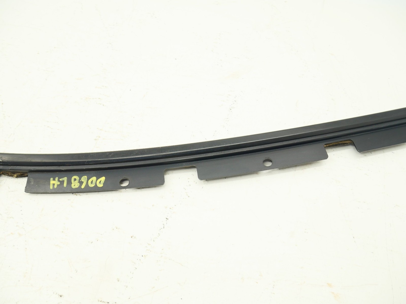 2020-2023 McLaren GT Left Drip Rail Molding Window Trim Seal 22AC904GP OEM