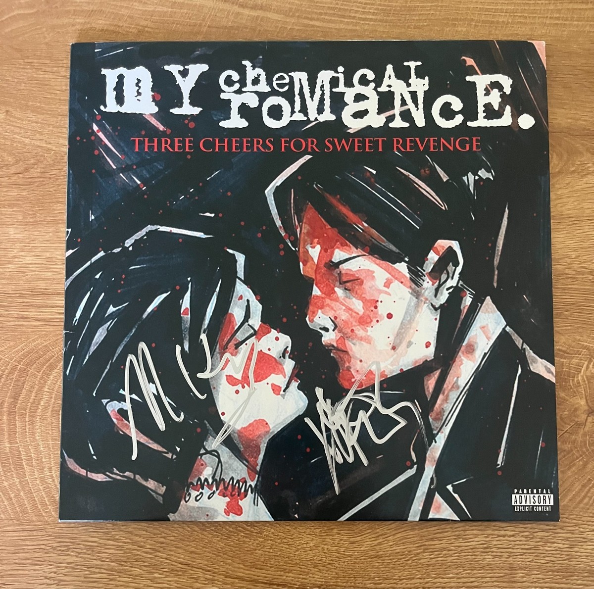 MY CHEMICAL ROMANCE * signed album * THREE CHEERS * FRANK IERO
